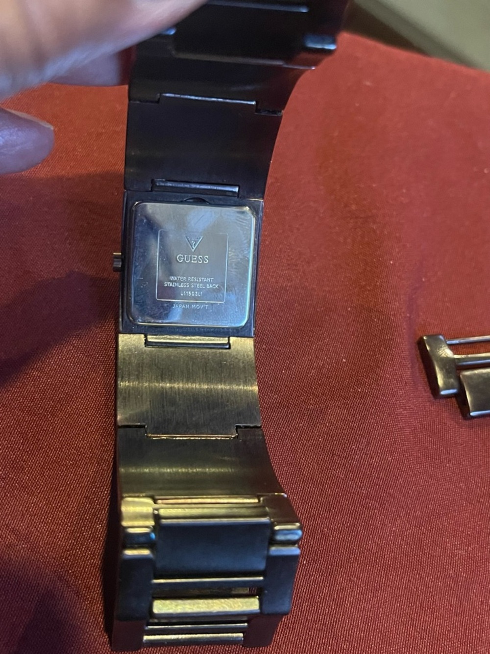 GUESS metal Crystal-Trim Logo Bracelet Watch - Picture 5 of 6